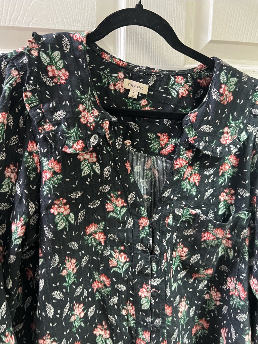 Pilcro Black Floral Button-Front Blouse